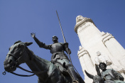 塞万提斯纪念碑 - 西班牙广场（马德里）