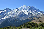 雷尼尔山，南边