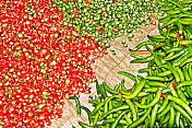 红绿辣椒丝-曼谷新鲜市场。