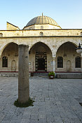 哈比卜-内卡清真寺