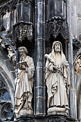 亚琛大教堂的雕像
