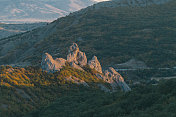 夕阳下克里米亚的群山