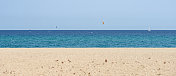地中海上的风筝滑板