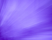 散焦软紫色背景与射线