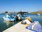 希腊克里托尼的渔民船