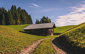木屋-巴伐利亚-德国-阿尔卑斯山