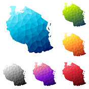 坦桑尼亚地图在低多边形风格-彩色多边形几何设计