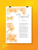 色彩鲜艳的热带设计模板与明亮的颜色和棕榈叶