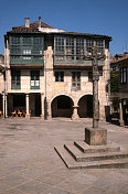 Plaza de la Le?a西班牙加利西亚蓬特韦德拉历史中心