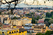 罗马市中心老特拉斯特维尔区(Trastevere district)的高清全景图