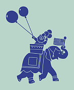 马戏团小丑骑大象 马戏团小丑骑大象