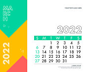 2022年3月。日历2022设计模板周将于周日开始。股票插图