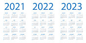 日历2021 2022 2023 -简单的布局插图。星期从星期天开始。日历设置为2021年、2022年和2023年