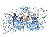 五名阿根廷球迷用阿根廷国旗庆祝