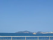 gulluk湾海岸和bodrum mugla turkey附近的帆船