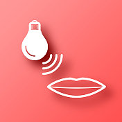 语音控制的智能灯泡。图标在红色背景与阴影 语音控制的智能灯泡。图标在红色背景与阴影