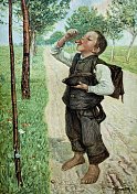 男孩背着书包，光着脚走在路上，享受着他从路边的樱桃树上摘下来的一颗新鲜的樱桃