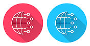 地球仪和电路板。圆形图标与长阴影在红色或蓝色的背景