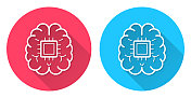 植入大脑芯片。圆形图标与长阴影在红色或蓝色的背景