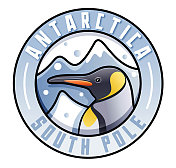 徽章标志与南极洲国王企鹅和冰山插图