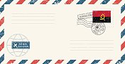 空白航空邮件垃圾信封与安哥拉邮票。复古明信片矢量插图与安哥拉国旗孤立的白色背景。复古的风格。