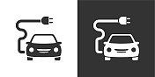 绿色电动汽车的立体图标。固体图标，可以应用在任何地方，简单，像素完美和现代风格