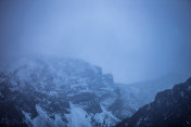 加州卡森峰的暴风雪