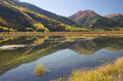 科罗拉多州红山口的秋天景色