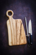 烹饪:菜板，菜刀和磨刀
