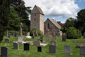 英国墓地和教堂