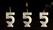 蜡烛是5号
