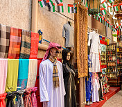 纪念品商店在迪拜市场