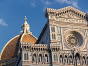 意大利佛罗伦萨的圣母花大教堂