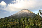 Arenal火山