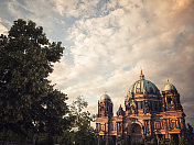 日落时的柏林大教堂