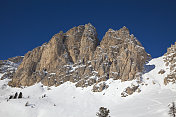 意大利Dolomites的Passo Gardena