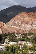 阿根廷村Purmamarca在Quebrada de Humahuaca