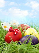 色彩斑斓的复活节彩蛋