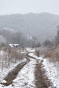 冬天在农村阿巴拉契亚-罗安山，田纳西州
