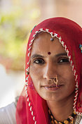 拉贾斯坦邦传统印度妇女的肖像