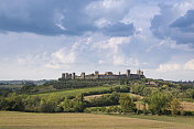 Monteriggioni村