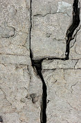 岩石裂缝