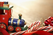 圣诞装饰品和糖果手杖