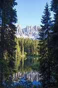 爱抚湖- Karersee, Trentino-Alto Adige，意大利