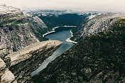 Trolltunga岩石